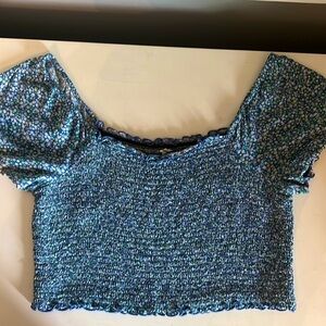 Dainty Aerie Puff Sleeve Blouse